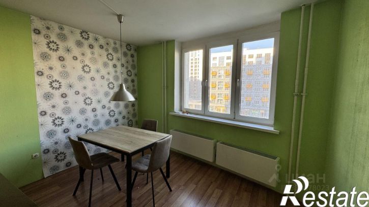 3-комн квартира улица Краснолесья, 24,  д. 24