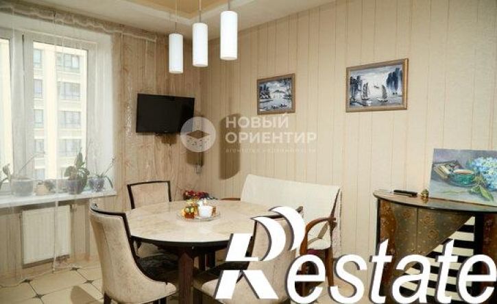 4-комн квартира улица Степана Разина, 95,  д. 95