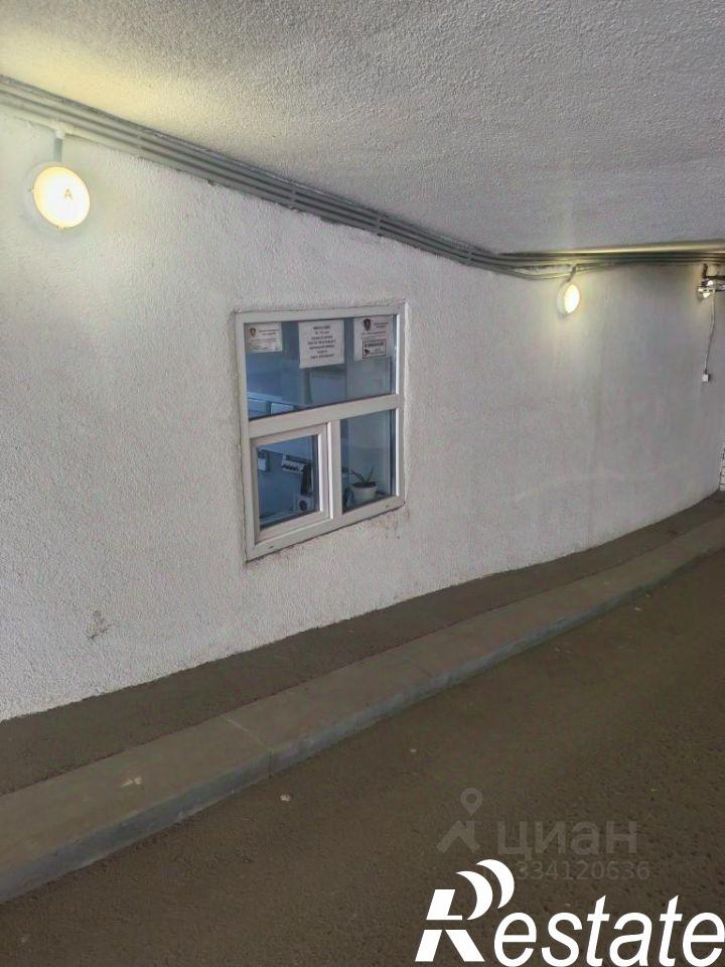 Гараж/парковка проспект Академика Сахарова, 39,  д. 39