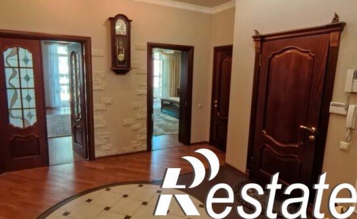 3-комн квартира улица Шейнкмана, 75,  д. 75
