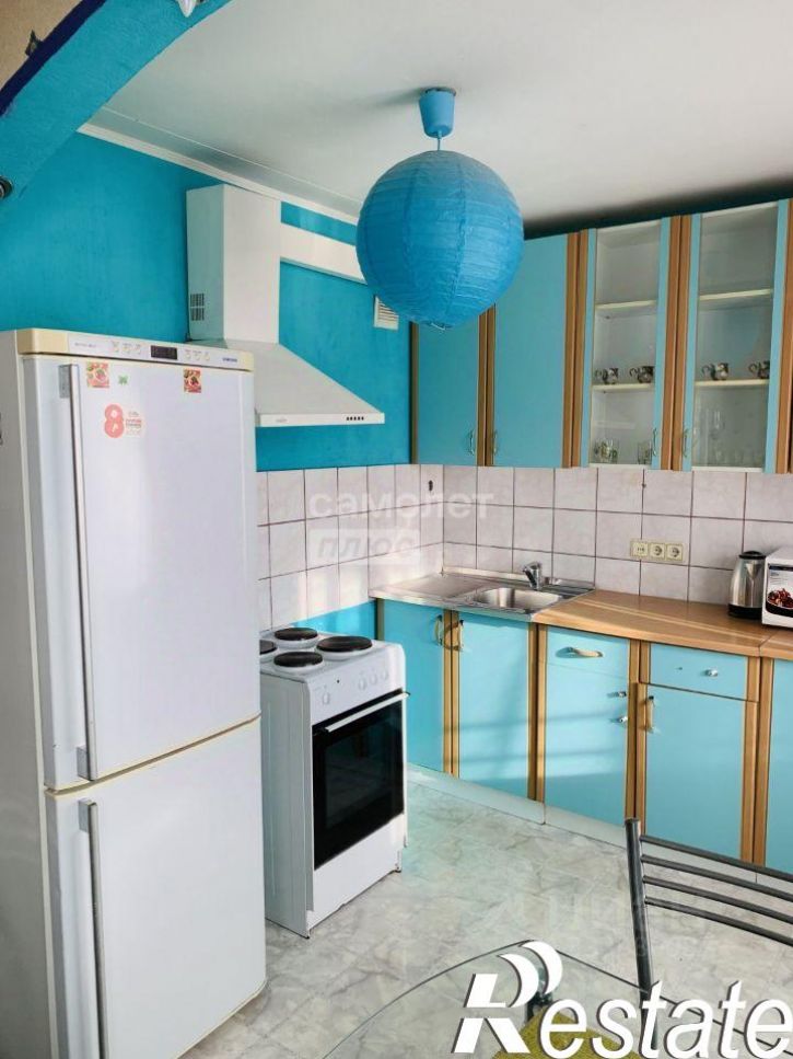 2-комн квартира улица Академика Бардина, 2/1,  д. 2/1