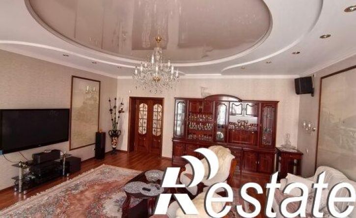 3-комн квартира улица Шейнкмана, 75,  д. 75