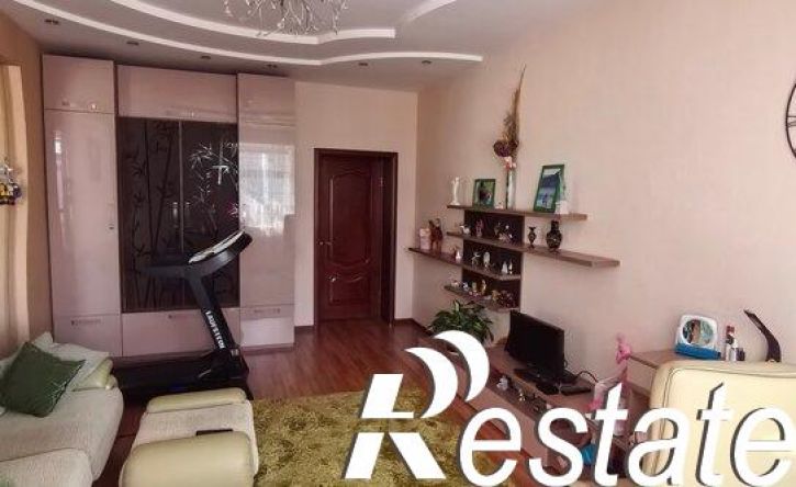 3-комн квартира улица Шейнкмана, 75,  д. 75
