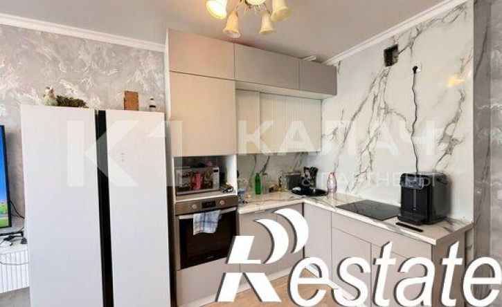 4-комн квартира Хрустальногорская улица, 85,  д. 85