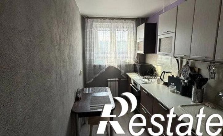 2-комн квартира улица Фрезеровщиков, 39,  д. 39