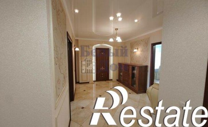 3-комн квартира улица Фурманова, 103,  д. 103
