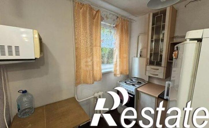 1-комн квартира улица Фрезеровщиков, 27,  д. 27