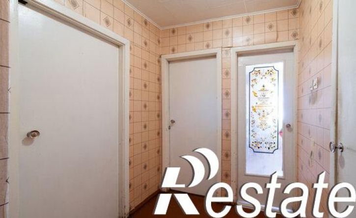 3-комн квартира улица Мамина-Сибиряка, 54,  д. 54