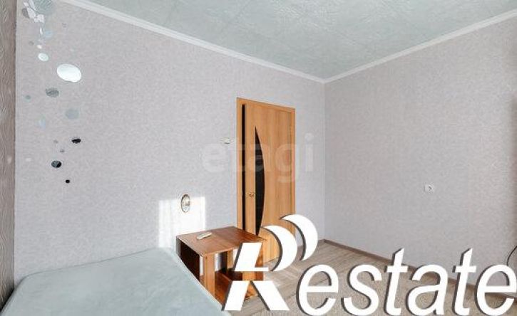 3-комн квартира улица Викулова, 55,  д. 55