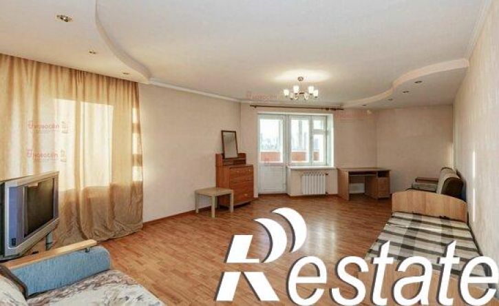 3-комн квартира улица Бебеля, 138,  д. 138