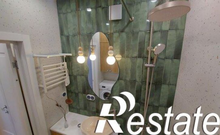 2-комн квартира улица Академика Парина, 38/4,  д. 38/4