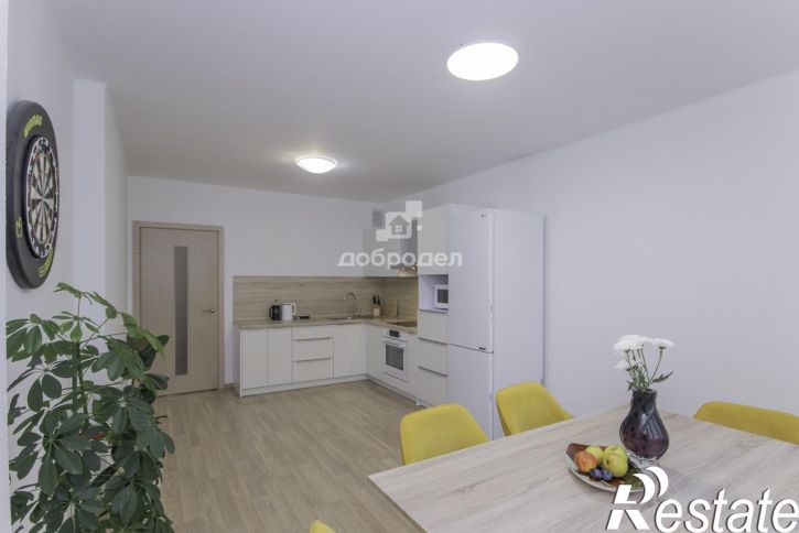 3-комн квартира ул. Водоёмная,76