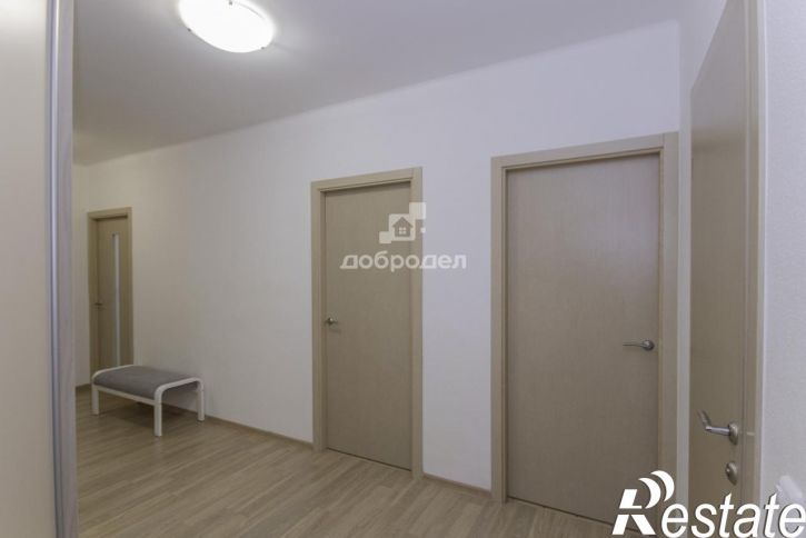 3-комн квартира ул. Водоёмная,76