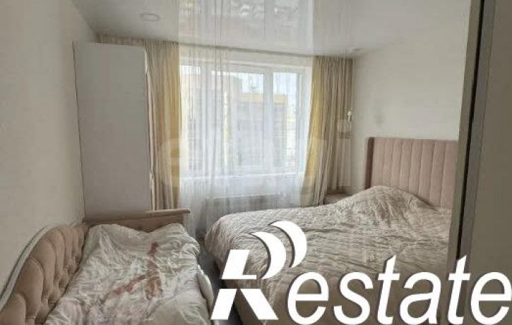 1-комн квартира улица Краснолесья, 10/3,  д. 10/3