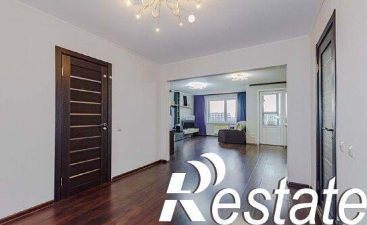 3-комн квартира Базовый переулок, 54,  д. 54