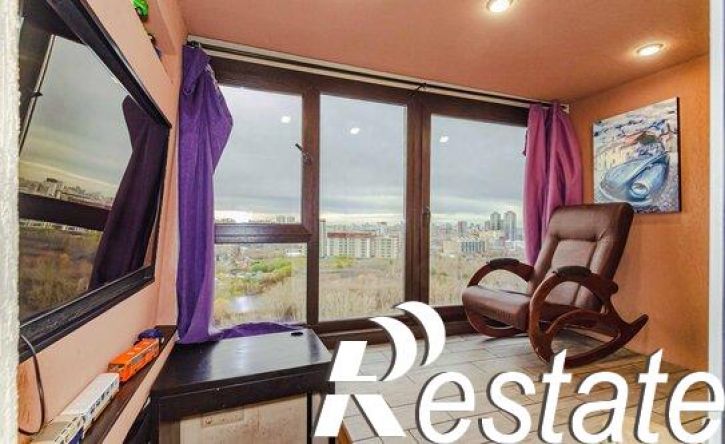 3-комн квартира Базовый переулок, 54,  д. 54