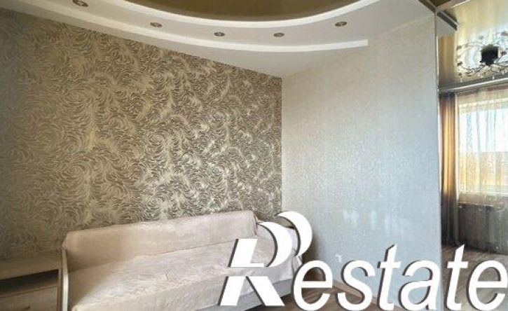3-комн квартира улица Бажова, 68,  д. 68