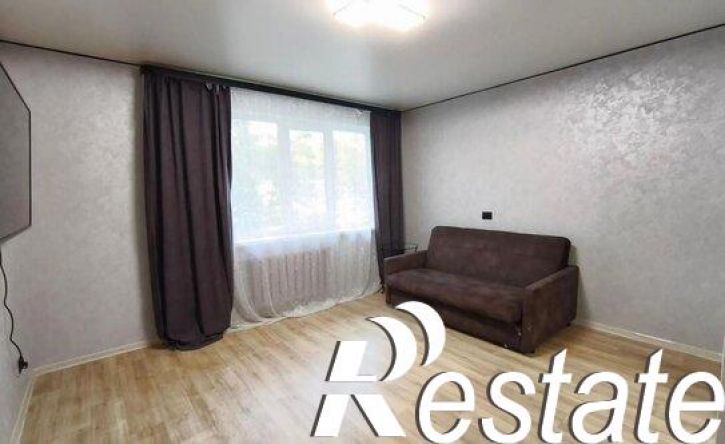 2-комн квартира Симферопольская улица, 33,  д. 33