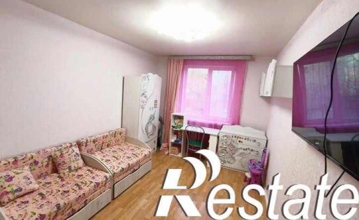 2-комн квартира Симферопольская улица, 33,  д. 33