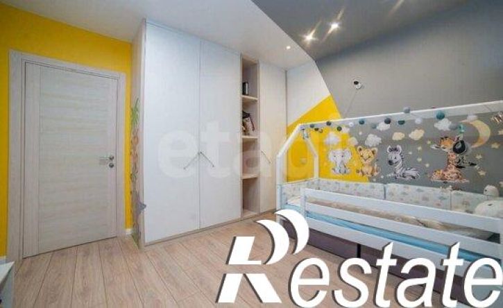 3-комн квартира улица Новаторов, 8В,  д. 8В