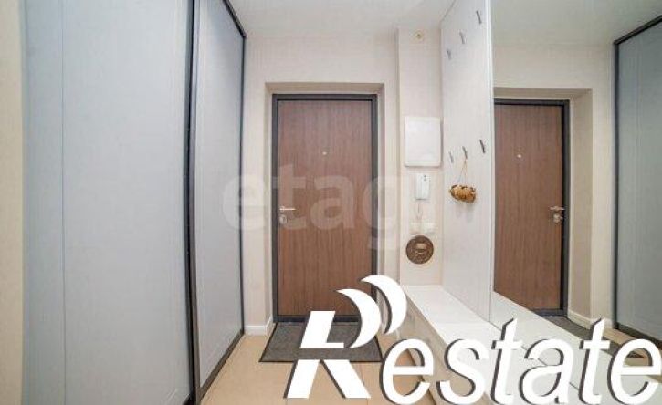 3-комн квартира улица Новаторов, 8В,  д. 8В