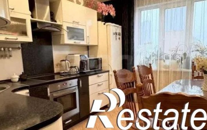3-комн квартира Таватуйская улица, 2,  д. 2