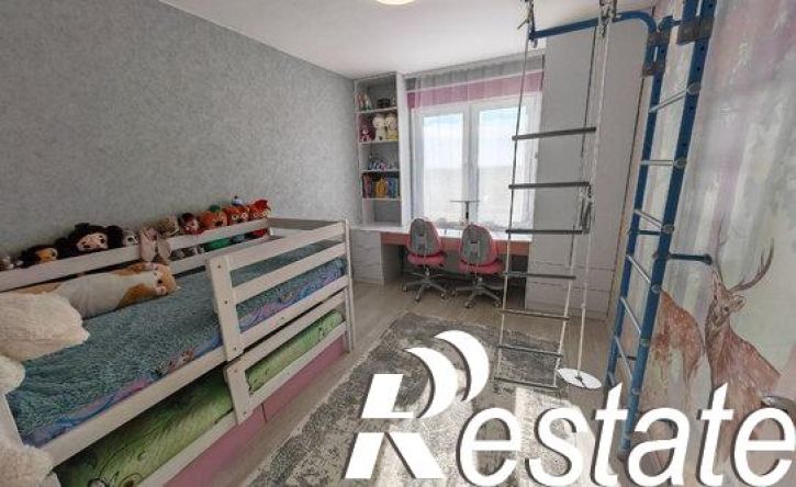 3-комн квартира Латвийская улица, 56,  д. 56