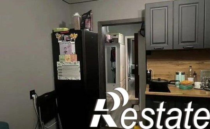 4-комн квартира улица Викулова, 65,  д. 65
