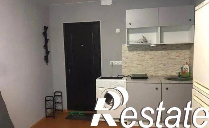 4-комн квартира улица Викулова, 65,  д. 65